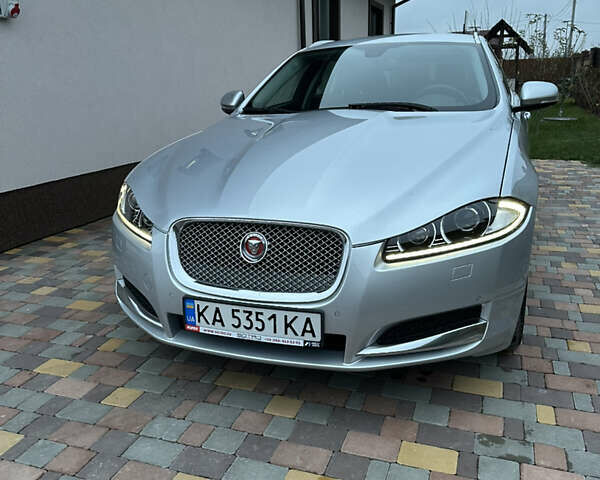 Серый Ягуар ХФ, объемом двигателя 2.18 л и пробегом 272 тыс. км за 9999 $, фото 38 на Automoto.ua