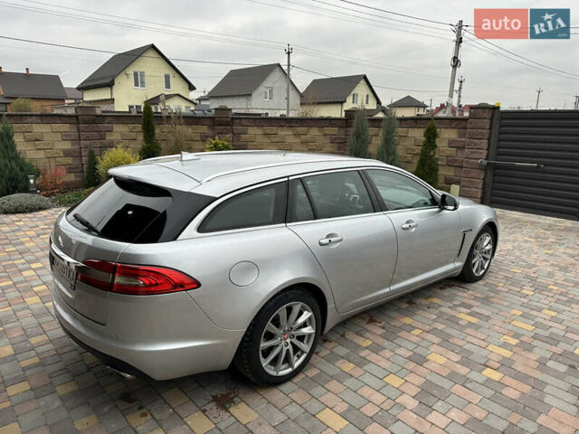 Серый Ягуар ХФ, объемом двигателя 2.18 л и пробегом 272 тыс. км за 9999 $, фото 11 на Automoto.ua