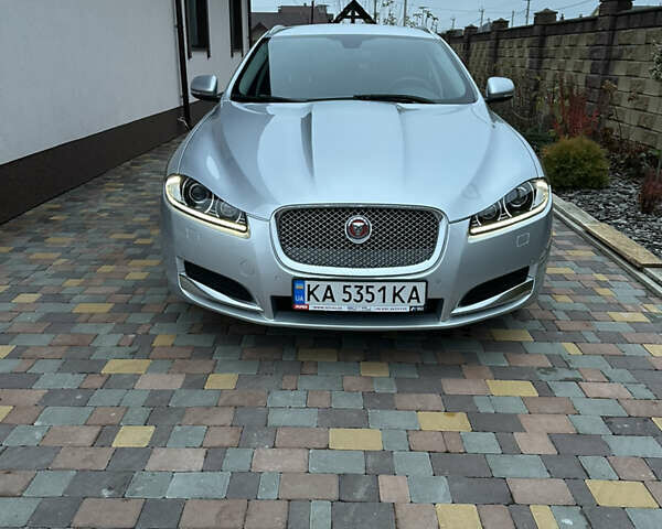 Серый Ягуар ХФ, объемом двигателя 2.18 л и пробегом 272 тыс. км за 9999 $, фото 33 на Automoto.ua