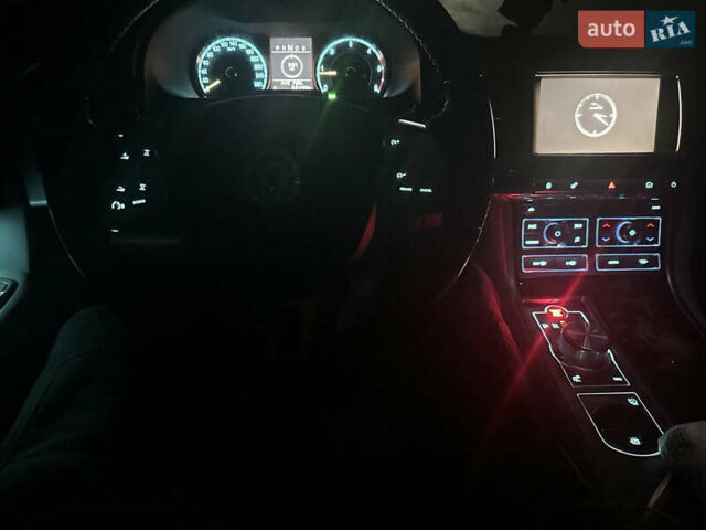 Синий Ягуар ХФ, объемом двигателя 2.7 л и пробегом 260 тыс. км за 8850 $, фото 17 на Automoto.ua