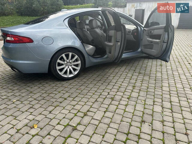 Синий Ягуар ХФ, объемом двигателя 2.7 л и пробегом 260 тыс. км за 8850 $, фото 12 на Automoto.ua