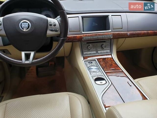 Синій Ягуар ХФ, об'ємом двигуна 3 л та пробігом 234 тис. км за 13200 $, фото 20 на Automoto.ua