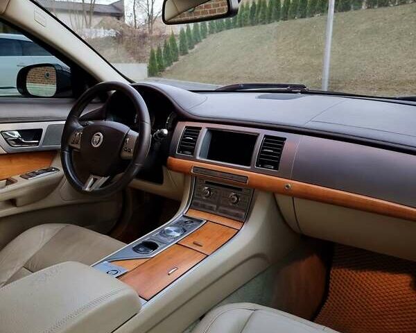 Синий Ягуар ХФ, объемом двигателя 3 л и пробегом 299 тыс. км за 9500 $, фото 19 на Automoto.ua