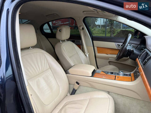Синій Ягуар ХФ, об'ємом двигуна 2.99 л та пробігом 299 тис. км за 10900 $, фото 51 на Automoto.ua