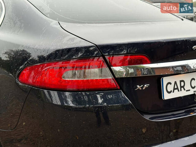 Синій Ягуар ХФ, об'ємом двигуна 2.99 л та пробігом 299 тис. км за 10900 $, фото 13 на Automoto.ua