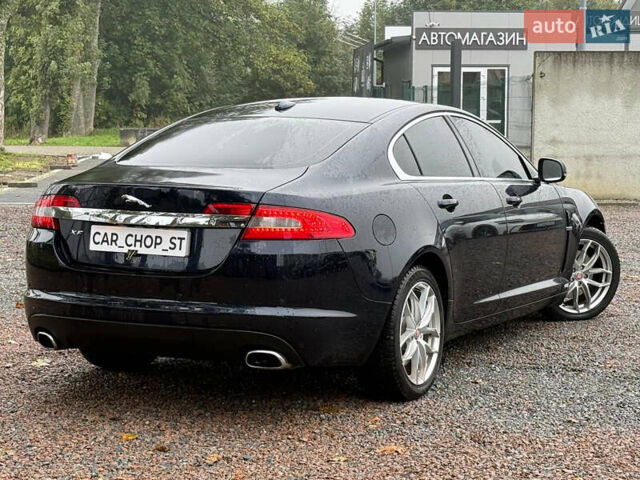 Синій Ягуар ХФ, об'ємом двигуна 2.99 л та пробігом 299 тис. км за 10900 $, фото 1 на Automoto.ua