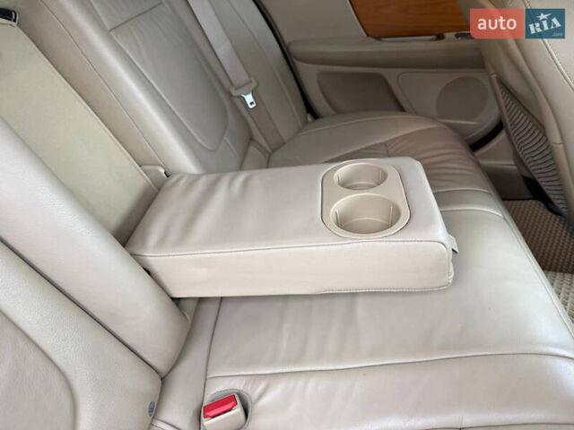Синій Ягуар ХФ, об'ємом двигуна 2.99 л та пробігом 299 тис. км за 10900 $, фото 46 на Automoto.ua