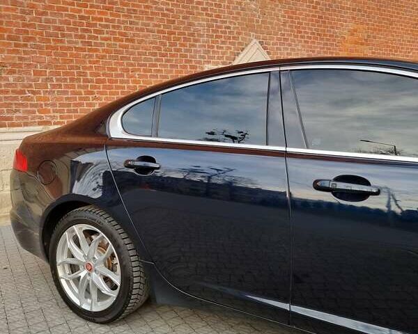 Синий Ягуар ХФ, объемом двигателя 3 л и пробегом 299 тыс. км за 9500 $, фото 5 на Automoto.ua