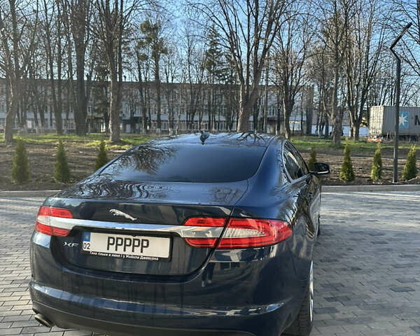 Синий Ягуар ХФ, объемом двигателя 2 л и пробегом 195 тыс. км за 11500 $, фото 32 на Automoto.ua