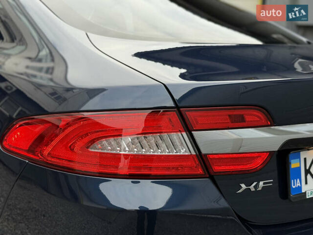 Синій Ягуар ХФ, об'ємом двигуна 2 л та пробігом 91 тис. км за 15500 $, фото 18 на Automoto.ua