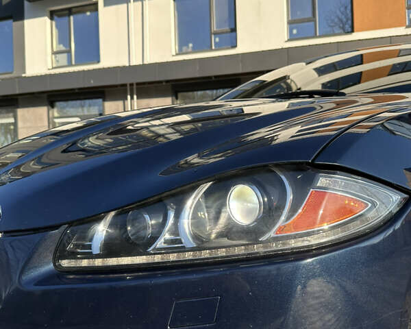 Синий Ягуар ХФ, объемом двигателя 2 л и пробегом 195 тыс. км за 11500 $, фото 31 на Automoto.ua