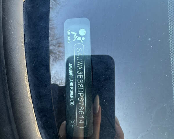 Синий Ягуар ХФ, объемом двигателя 2 л и пробегом 195 тыс. км за 11500 $, фото 2 на Automoto.ua