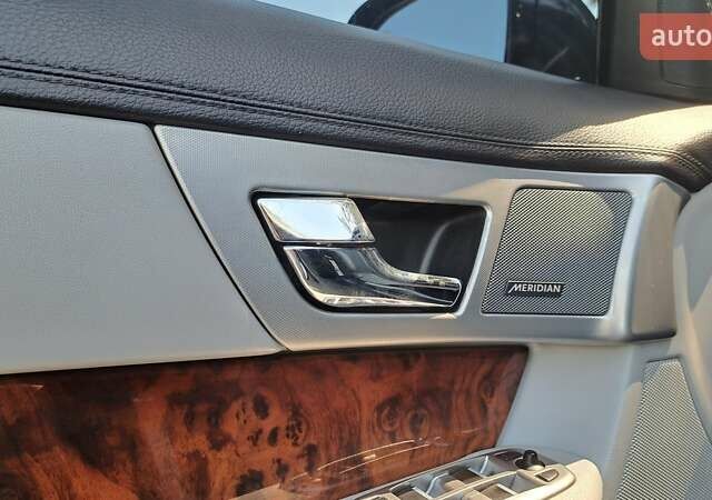 Синий Ягуар ХФ, объемом двигателя 2 л и пробегом 142 тыс. км за 9100 $, фото 38 на Automoto.ua