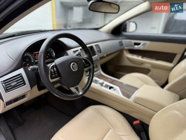 Синій Ягуар ХФ, об'ємом двигуна 2 л та пробігом 91 тис. км за 15500 $, фото 25 на Automoto.ua