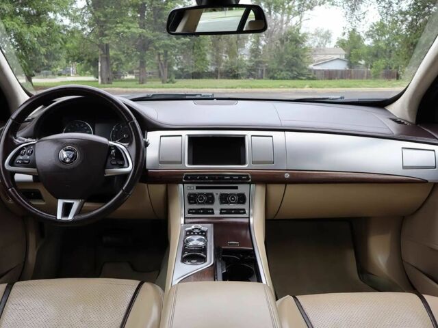Синий Ягуар ХФ, объемом двигателя 3 л и пробегом 84 тыс. км за 4800 $, фото 7 на Automoto.ua