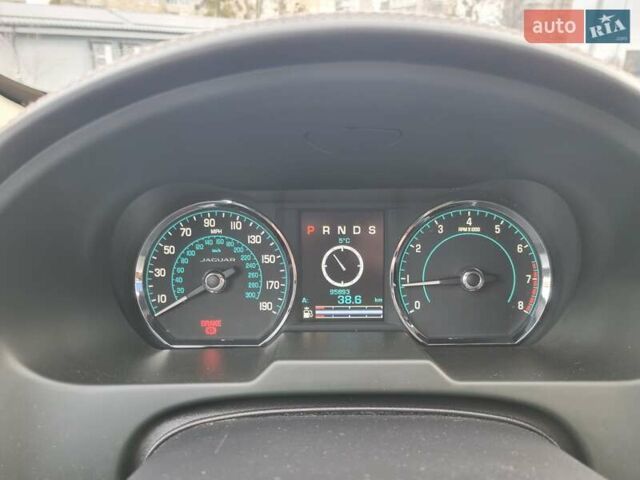 Синий Ягуар ХФ, объемом двигателя 2.97 л и пробегом 96 тыс. км за 16500 $, фото 35 на Automoto.ua