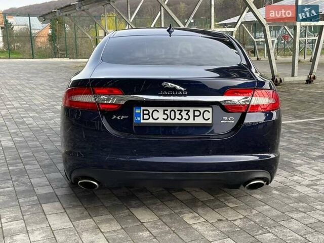 Синий Ягуар ХФ, объемом двигателя 2.97 л и пробегом 96 тыс. км за 16500 $, фото 13 на Automoto.ua