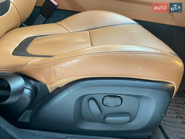 Синий Ягуар ХФ, объемом двигателя 2.97 л и пробегом 96 тыс. км за 16500 $, фото 31 на Automoto.ua