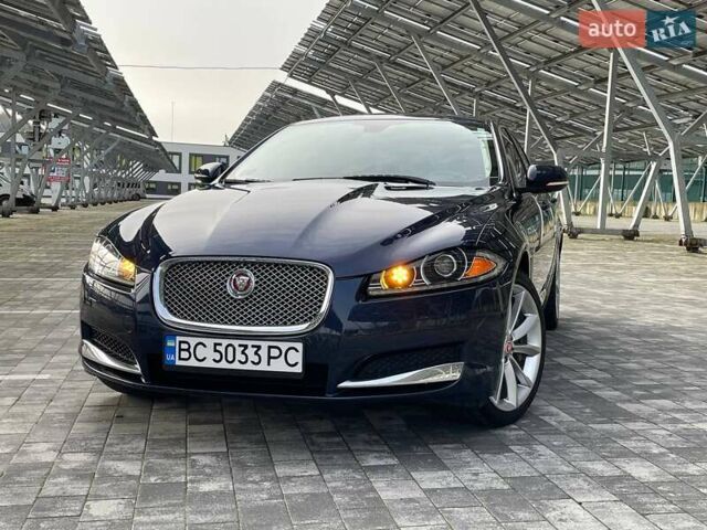 Синий Ягуар ХФ, объемом двигателя 2.97 л и пробегом 96 тыс. км за 16500 $, фото 4 на Automoto.ua
