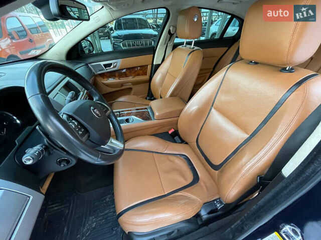 Синий Ягуар ХФ, объемом двигателя 2.97 л и пробегом 86 тыс. км за 13890 $, фото 34 на Automoto.ua
