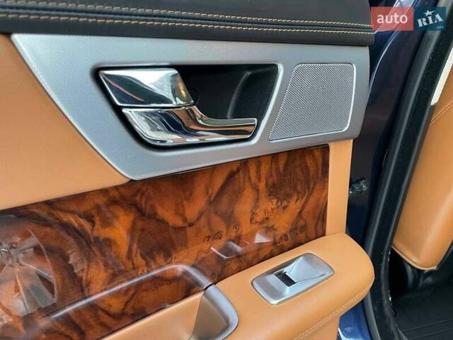 Синий Ягуар ХФ, объемом двигателя 2.97 л и пробегом 96 тыс. км за 16500 $, фото 52 на Automoto.ua