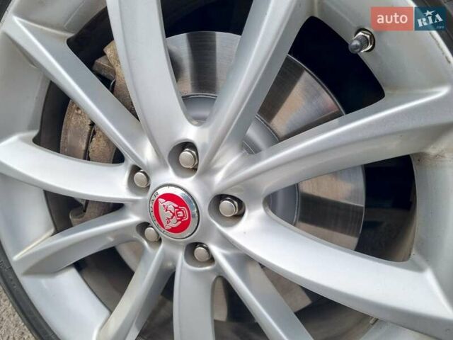 Синий Ягуар ХФ, объемом двигателя 2.97 л и пробегом 96 тыс. км за 16500 $, фото 58 на Automoto.ua