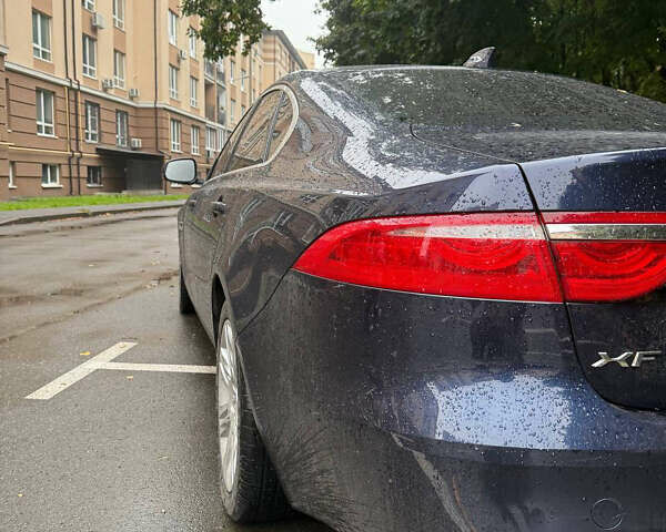 Синий Ягуар ХФ, объемом двигателя 3 л и пробегом 172 тыс. км за 16500 $, фото 7 на Automoto.ua