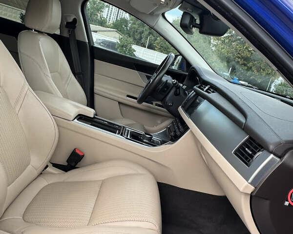 Синій Ягуар ХФ, об'ємом двигуна 2 л та пробігом 154 тис. км за 17500 $, фото 20 на Automoto.ua