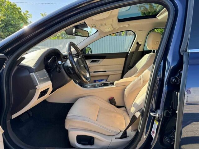 Синій Ягуар ХФ, об'ємом двигуна 3 л та пробігом 119 тис. км за 13100 $, фото 10 на Automoto.ua