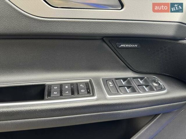 Синий Ягуар ХФ, объемом двигателя 2 л и пробегом 196 тыс. км за 17777 $, фото 12 на Automoto.ua