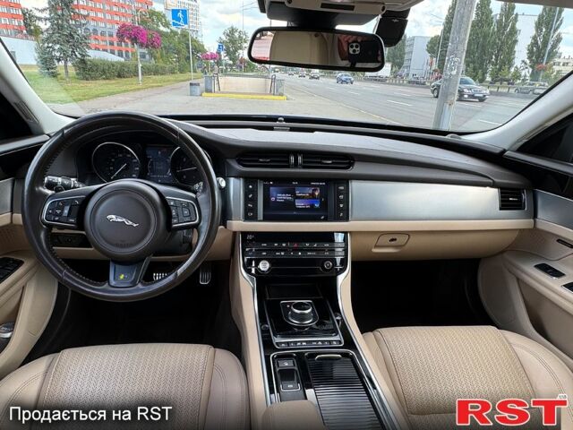 Синий Ягуар ХФ, объемом двигателя 2 л и пробегом 150 тыс. км за 17500 $, фото 9 на Automoto.ua