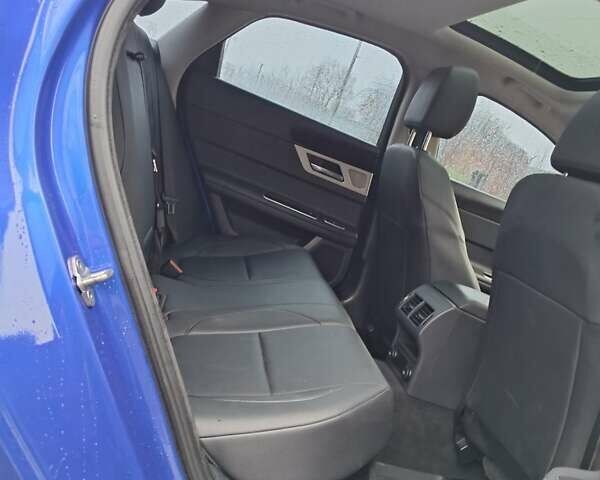 Синий Ягуар ХФ, объемом двигателя 2 л и пробегом 196 тыс. км за 22700 $, фото 37 на Automoto.ua