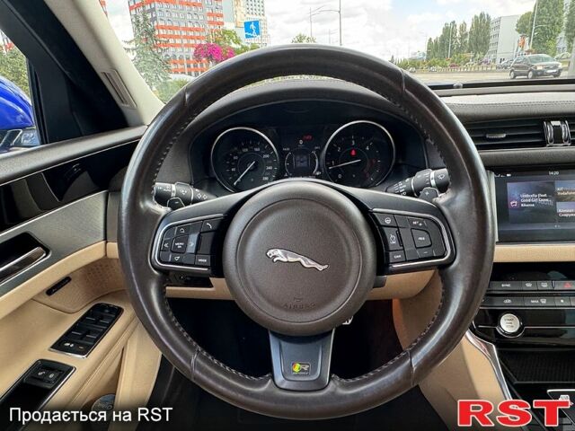 Синий Ягуар ХФ, объемом двигателя 2 л и пробегом 150 тыс. км за 17500 $, фото 10 на Automoto.ua