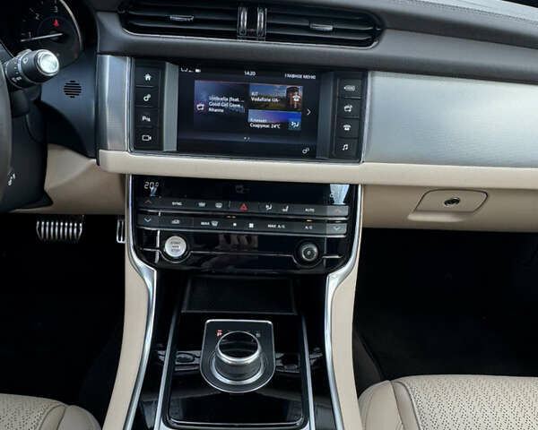 Синій Ягуар ХФ, об'ємом двигуна 2 л та пробігом 154 тис. км за 17500 $, фото 22 на Automoto.ua