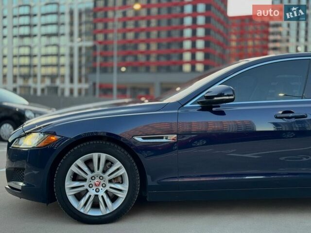 Синий Ягуар ХФ, объемом двигателя 3 л и пробегом 173 тыс. км за 14500 $, фото 5 на Automoto.ua