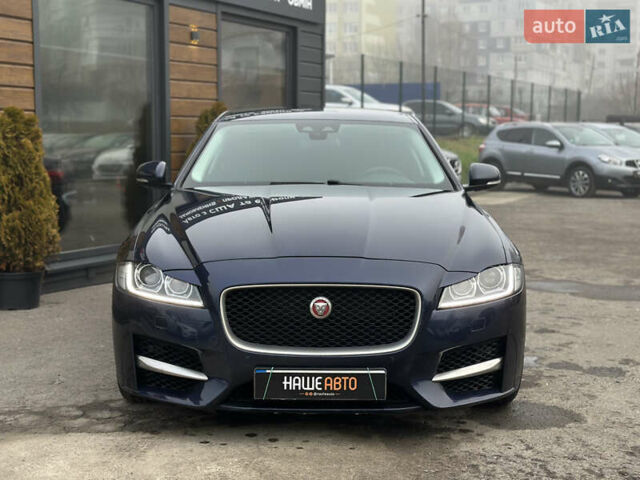 Синий Ягуар ХФ, объемом двигателя 2 л и пробегом 208 тыс. км за 16999 $, фото 6 на Automoto.ua