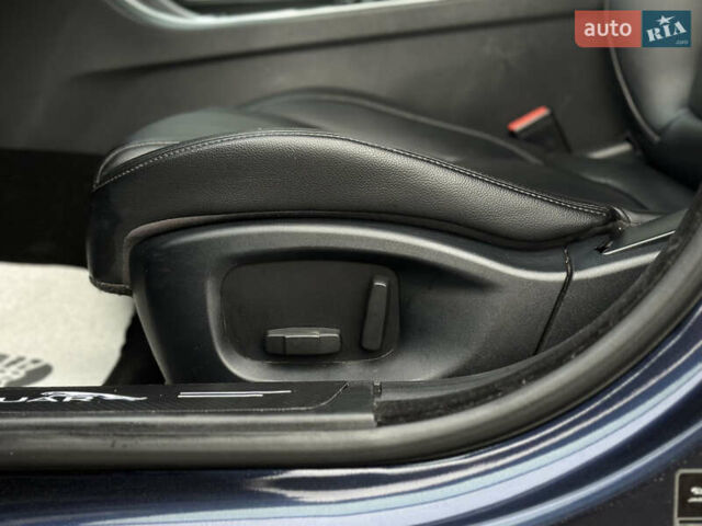 Синий Ягуар ХФ, объемом двигателя 2 л и пробегом 208 тыс. км за 16999 $, фото 32 на Automoto.ua