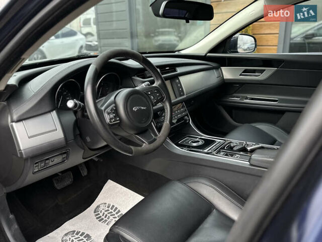 Синий Ягуар ХФ, объемом двигателя 2 л и пробегом 208 тыс. км за 16999 $, фото 35 на Automoto.ua