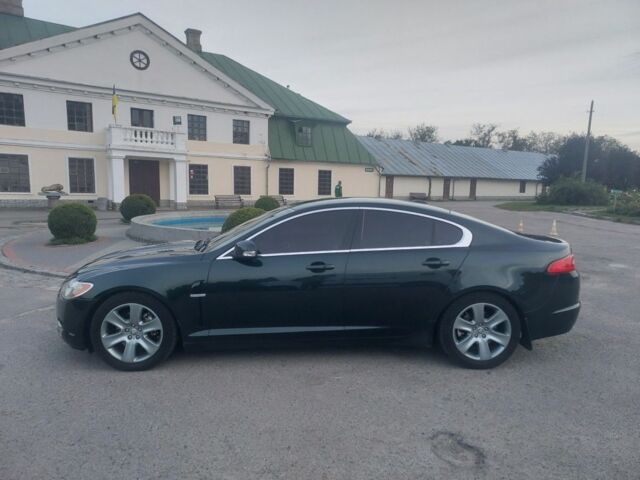Зелений Ягуар ХФ, об'ємом двигуна 3 л та пробігом 286 тис. км за 8307 $, фото 3 на Automoto.ua