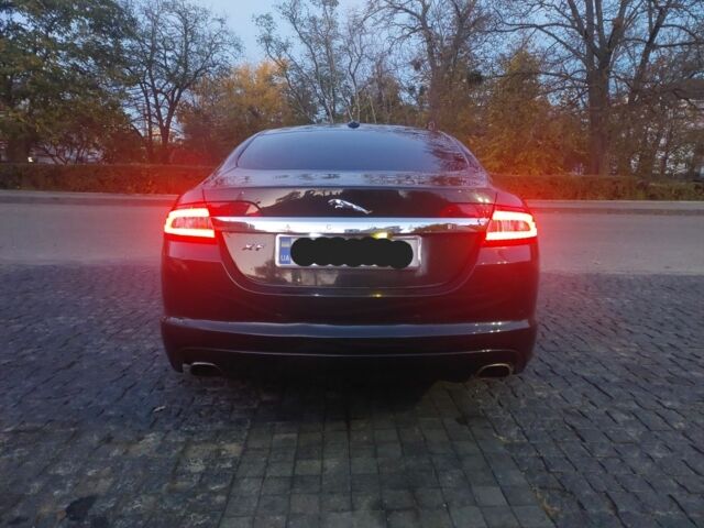 Ягуар ХФ 2008 в Белой Церкве на Automoto.ua Зеленый Ягуар ХФ, объемом двигателя 3 л и пробегом 288 тыс. км за 7784 $, фото 6 на Automoto.ua