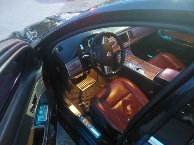 Ягуар ХФ 2008 в Белой Церкве на Automoto.ua Зеленый Ягуар ХФ, объемом двигателя 3 л и пробегом 280 тыс. км за 7784 $, фото 8 на Automoto.ua