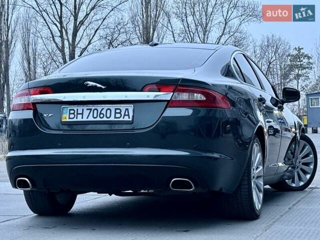 Зеленый Ягуар ХФ, объемом двигателя 2.72 л и пробегом 305 тыс. км за 7800 $, фото 75 на Automoto.ua