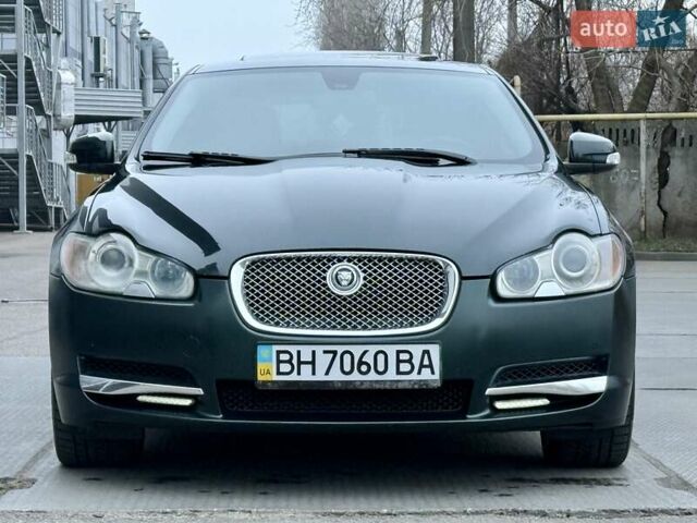 Зеленый Ягуар ХФ, объемом двигателя 2.72 л и пробегом 305 тыс. км за 7800 $, фото 12 на Automoto.ua