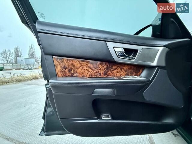 Зеленый Ягуар ХФ, объемом двигателя 2.72 л и пробегом 305 тыс. км за 7800 $, фото 27 на Automoto.ua