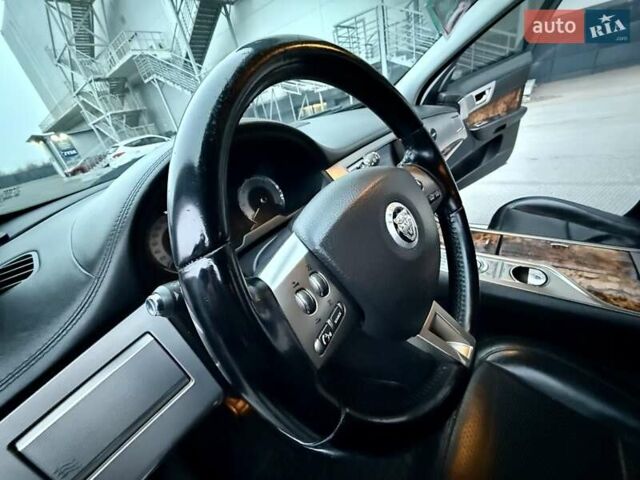 Зеленый Ягуар ХФ, объемом двигателя 2.72 л и пробегом 305 тыс. км за 7800 $, фото 51 на Automoto.ua