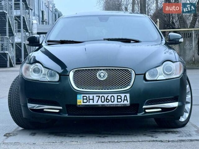 Зеленый Ягуар ХФ, объемом двигателя 2.72 л и пробегом 305 тыс. км за 7800 $, фото 64 на Automoto.ua