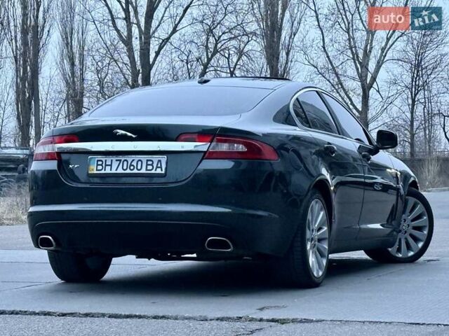 Зеленый Ягуар ХФ, объемом двигателя 2.72 л и пробегом 305 тыс. км за 7800 $, фото 84 на Automoto.ua