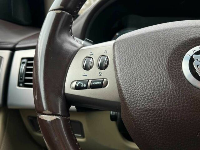 Зеленый Ягуар ХФ, объемом двигателя 3 л и пробегом 153 тыс. км за 13300 $, фото 8 на Automoto.ua