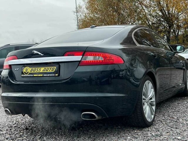 Зеленый Ягуар ХФ, объемом двигателя 3 л и пробегом 153 тыс. км за 13300 $, фото 5 на Automoto.ua