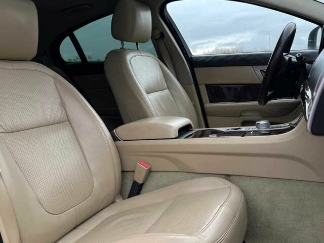 Зеленый Ягуар ХФ, объемом двигателя 3 л и пробегом 153 тыс. км за 13300 $, фото 18 на Automoto.ua